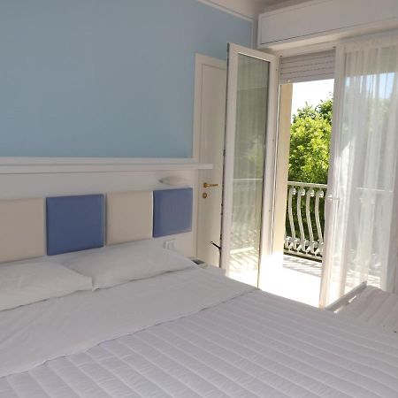 Hotel Gioiosa Cesenatico Ngoại thất bức ảnh