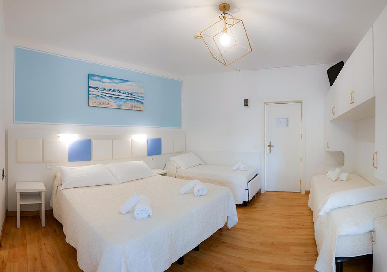 Hotel Gioiosa Cesenatico Ngoại thất bức ảnh