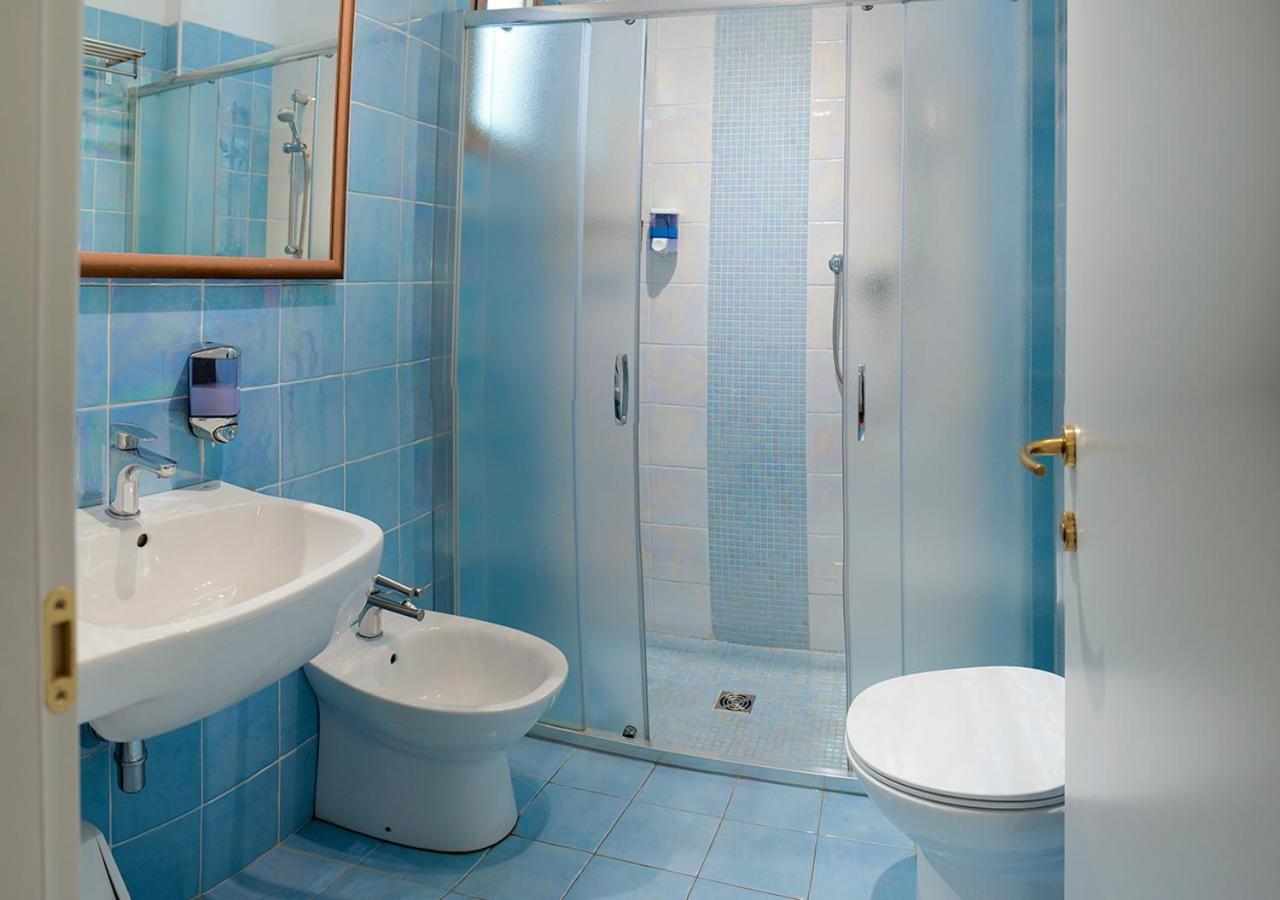 Hotel Gioiosa Cesenatico Ngoại thất bức ảnh