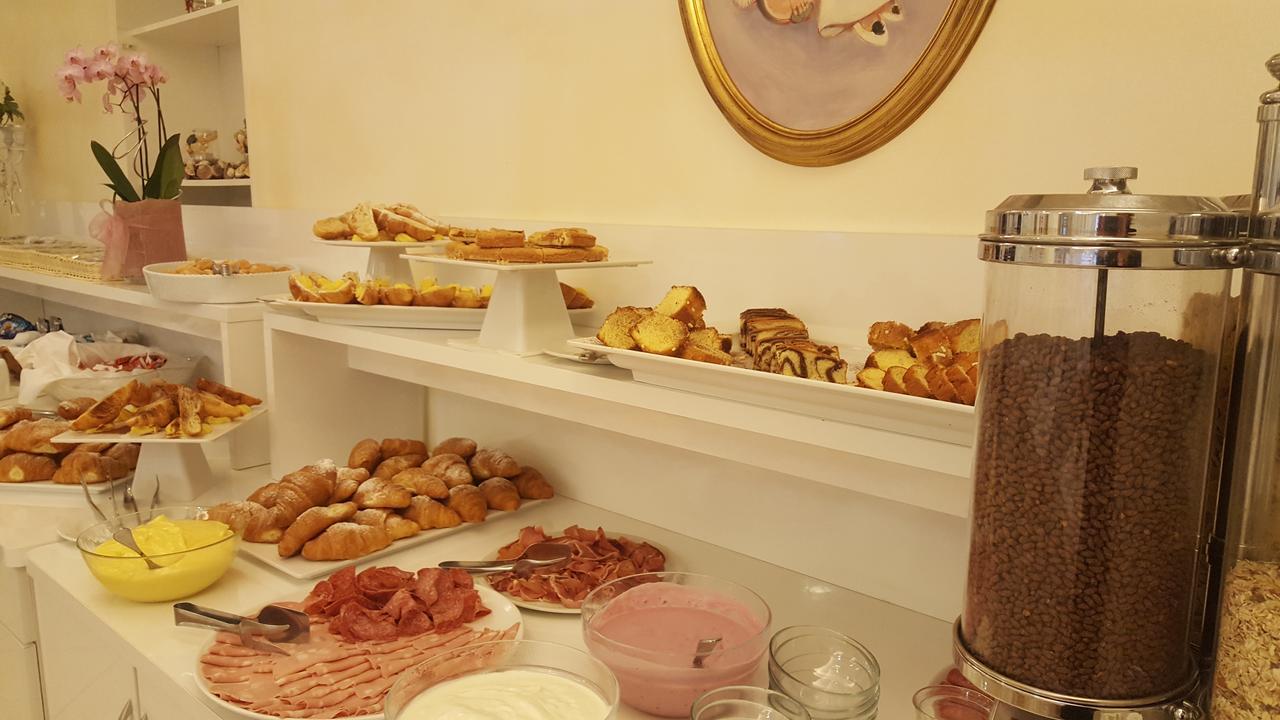 Hotel Gioiosa Cesenatico Ngoại thất bức ảnh