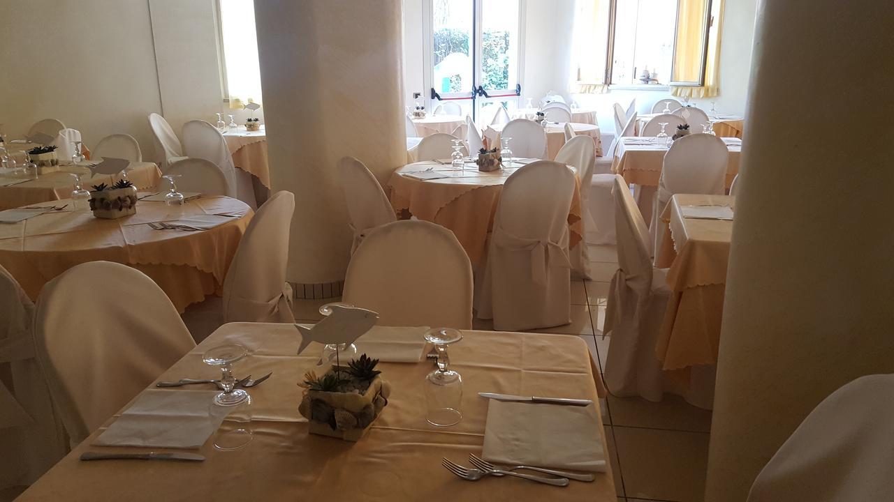 Hotel Gioiosa Cesenatico Ngoại thất bức ảnh